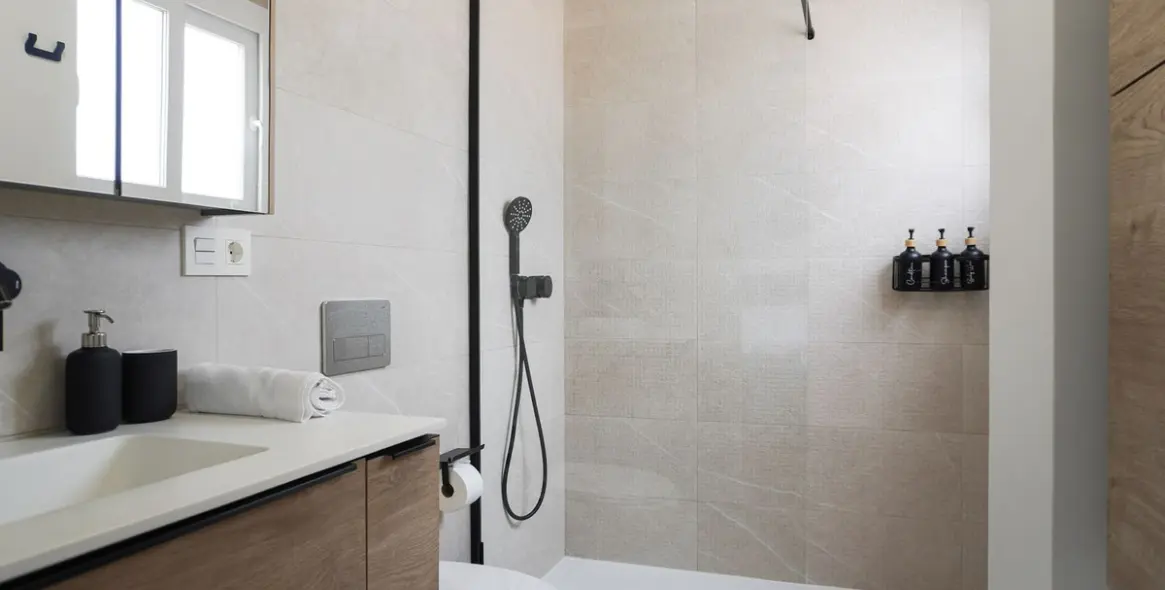 Venta de apartamento en planta media en Fuengirola 24