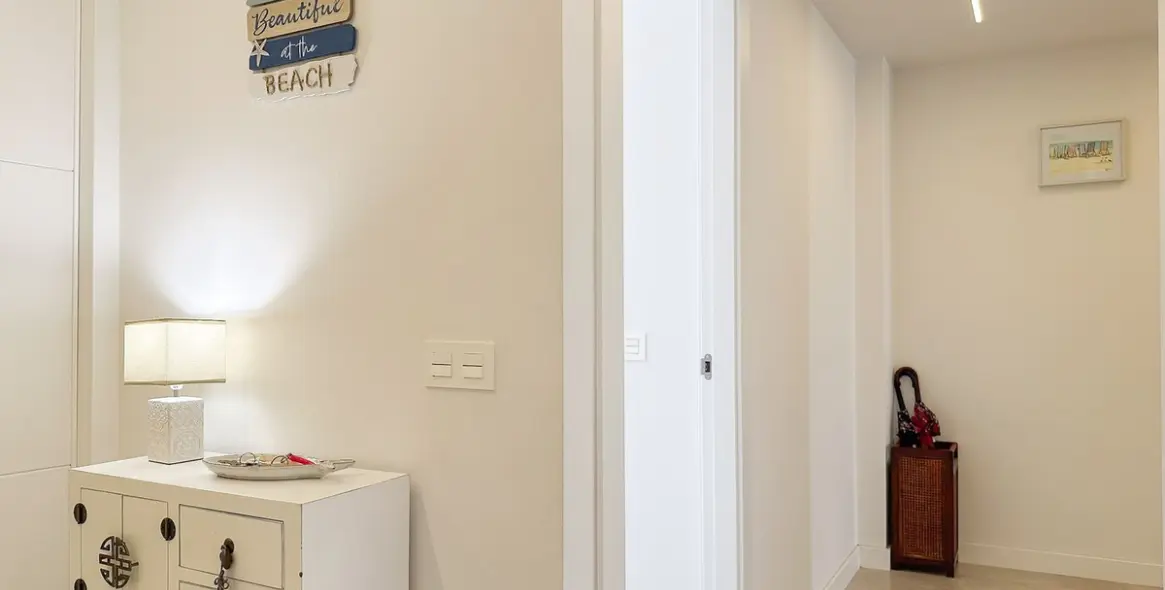 Venta de apartamento en planta media en Fuengirola 27