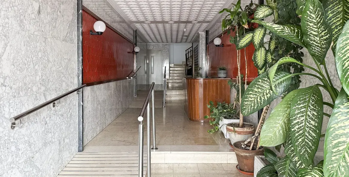 Venta de apartamento en planta media en Fuengirola 31