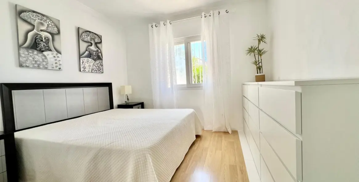 Venta de villa independiente en El Faro 3