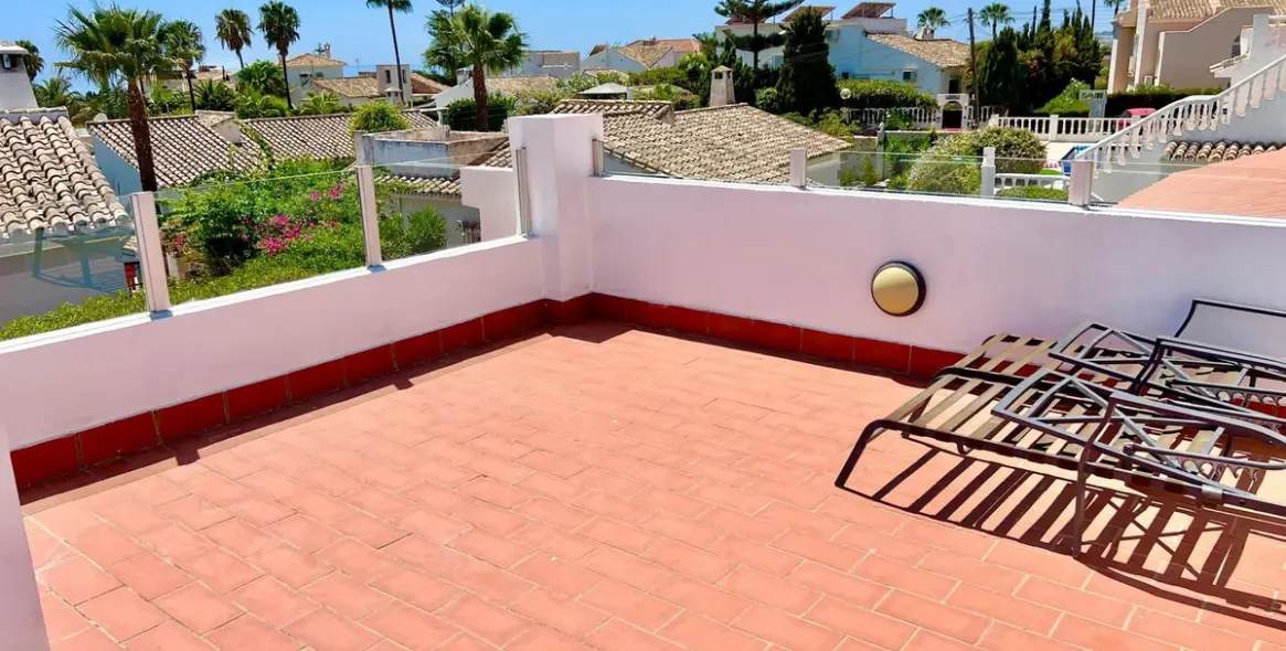 Venta de villa independiente en El Faro 26