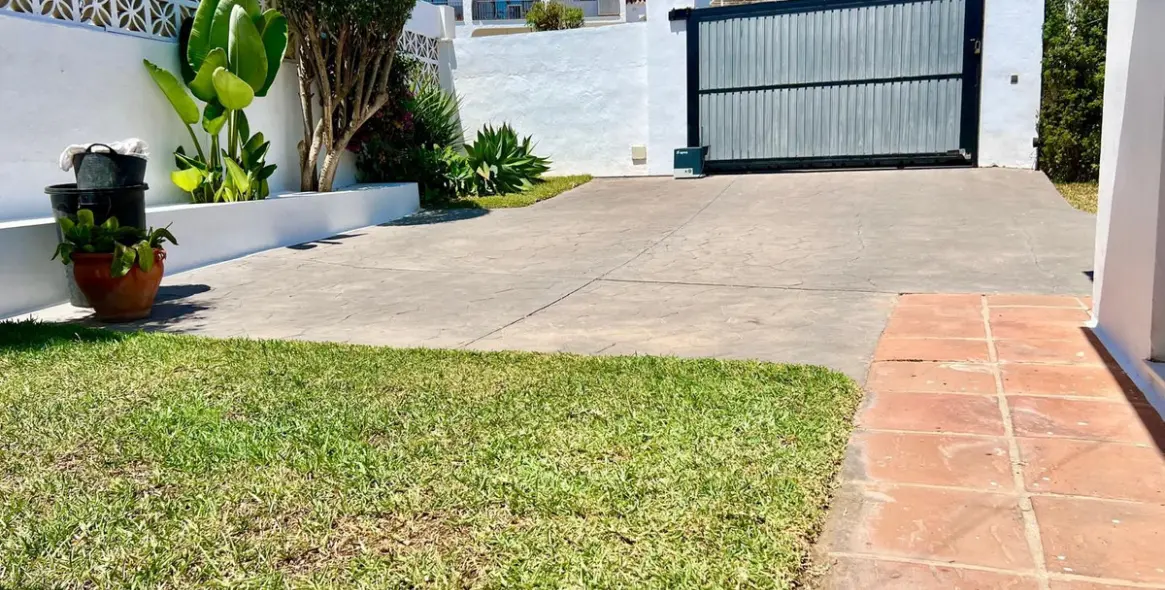 Venta de villa independiente en El Faro 29