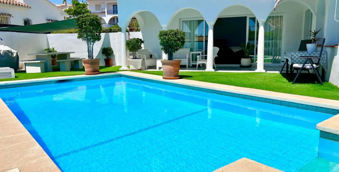 Venta de villa independiente en El Faro 32