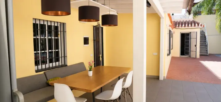Venta de villa independiente en Marbella 1