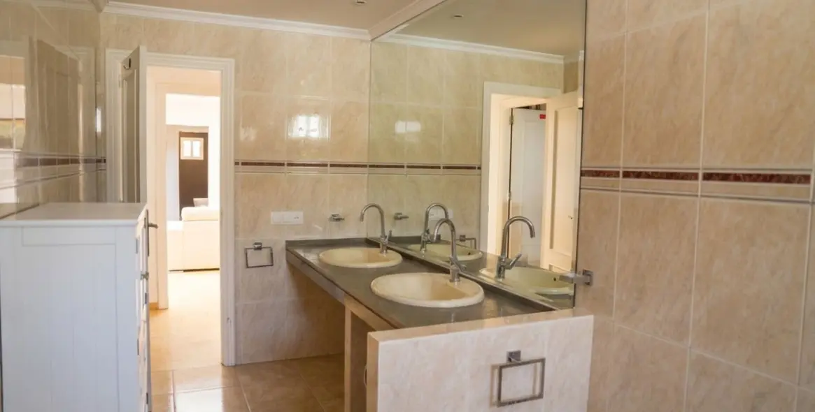 Venta de villa independiente en Marbella 17