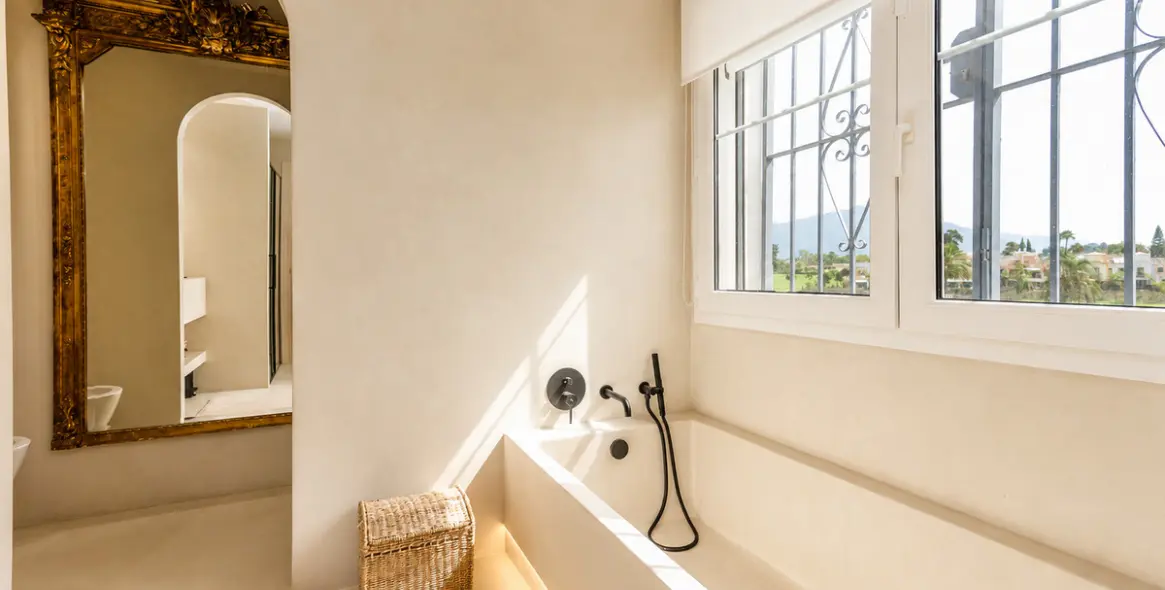 Venta de adosado en Guadalmina Alta 51