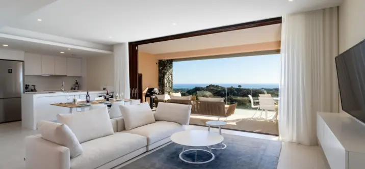 Short-term rent of middle floor apartment in La Quinta 1