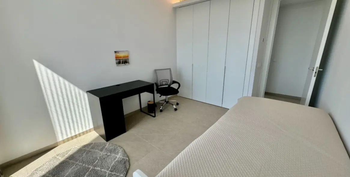 Long-term rent of middle floor apartment in La Quinta 17