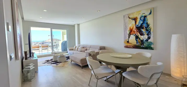 Venta de ático en Cerros del Aguila 3