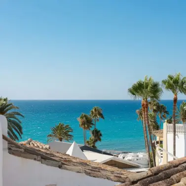 Venta de ático en Cortijo Blanco