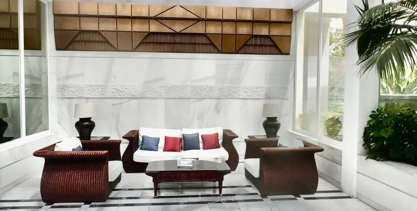 Long-term rent of middle floor apartment in Puerto Banús 4