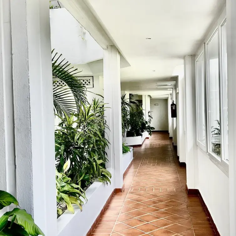Long-term rent of middle floor apartment in Puerto Banús