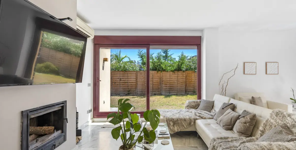 Venta de villa independiente en Estepona 14