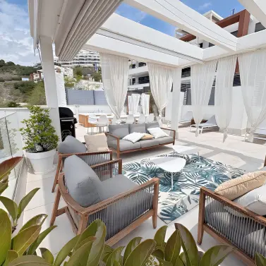 Venta de ático dúplex en La Quinta