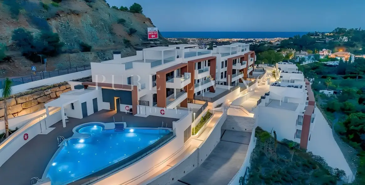 Venta de ático dúplex en La Quinta 7