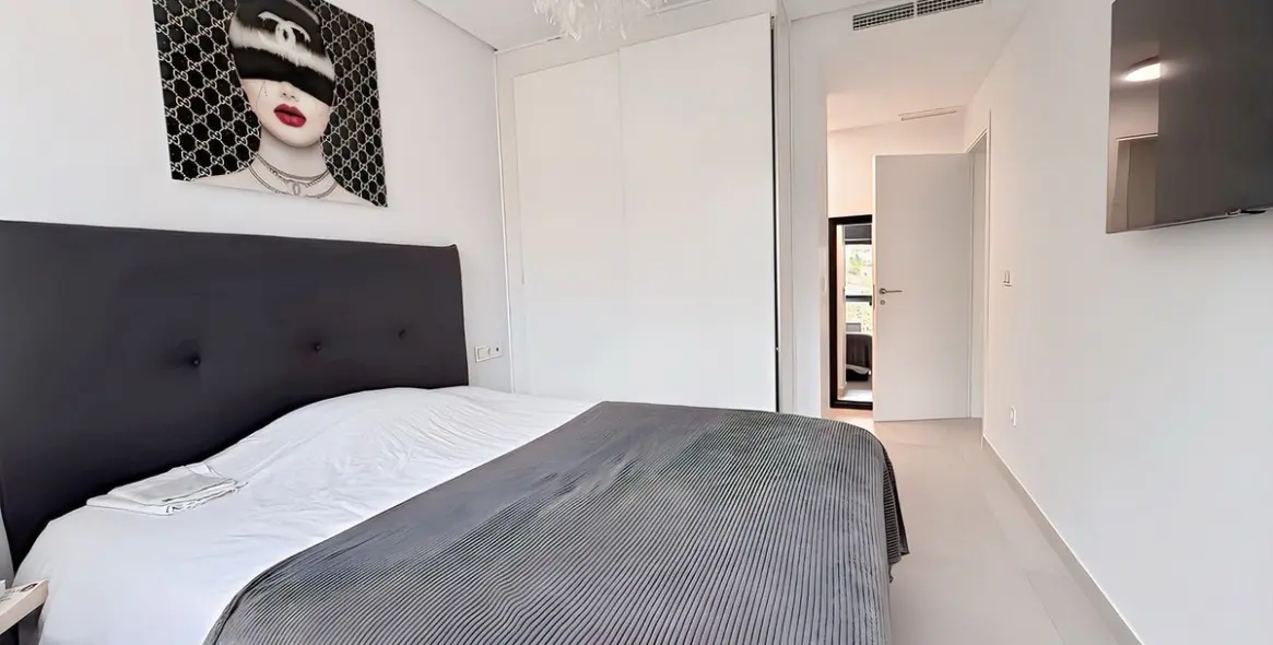 Venta de ático dúplex en La Quinta 14