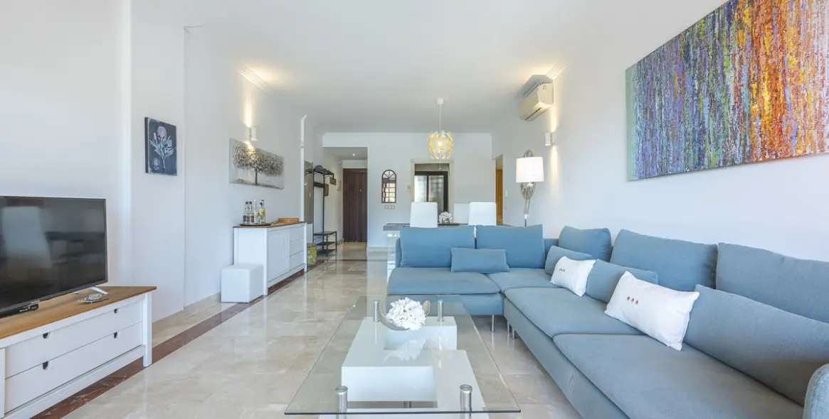 Sale of ground floor apartment in Estepona 7