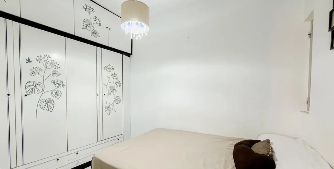 Sale of middle floor apartment in Fuengirola 11