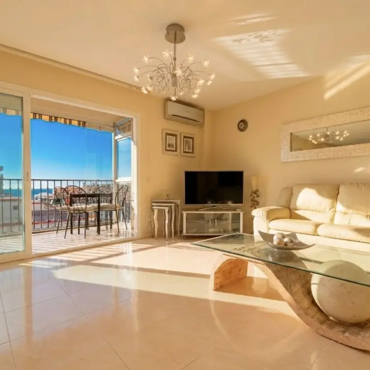 Sale of penthouse in Fuengirola