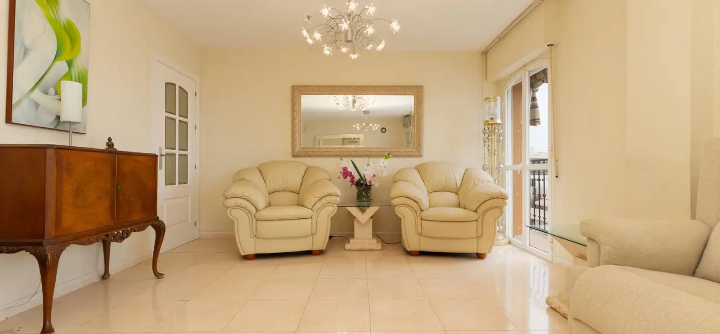 Sale of penthouse in Fuengirola 4