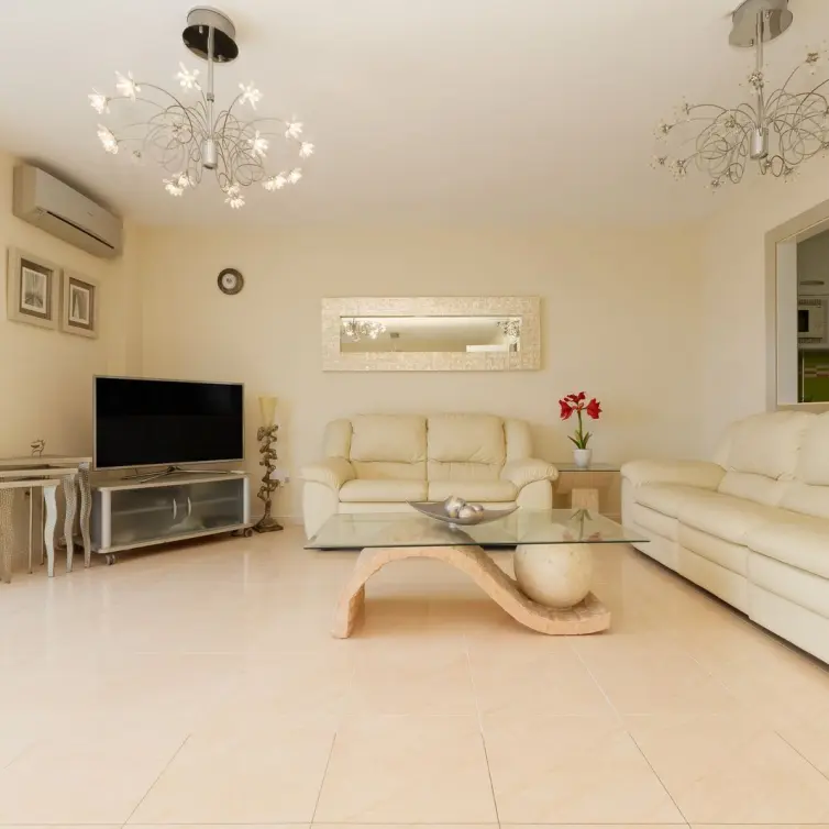 Sale of penthouse in Fuengirola