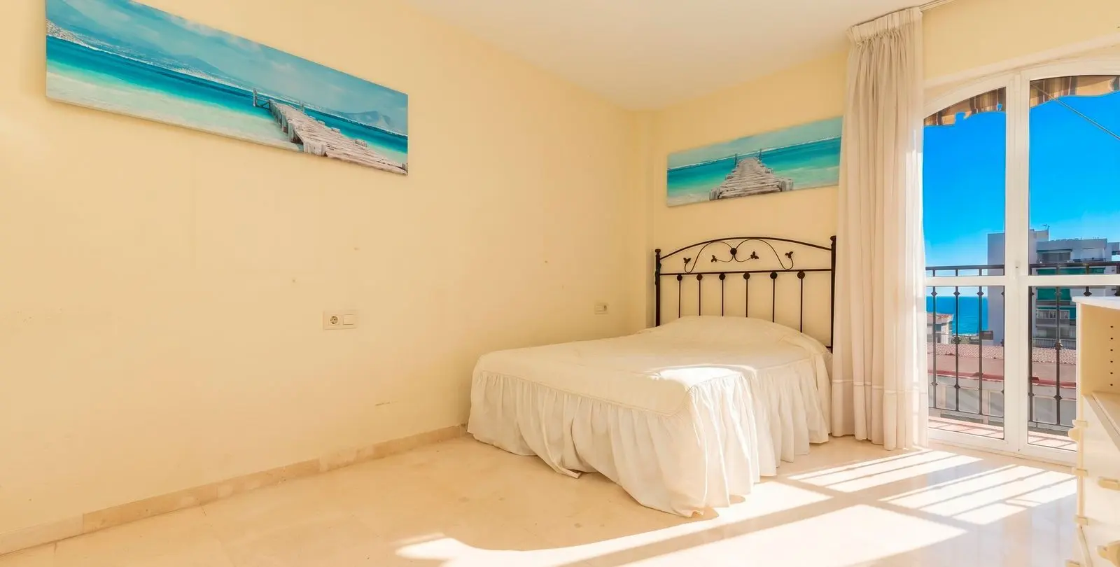 Sale of penthouse in Fuengirola 17