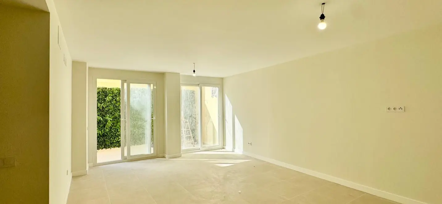 Sale of ground floor apartment in El Ejido 3