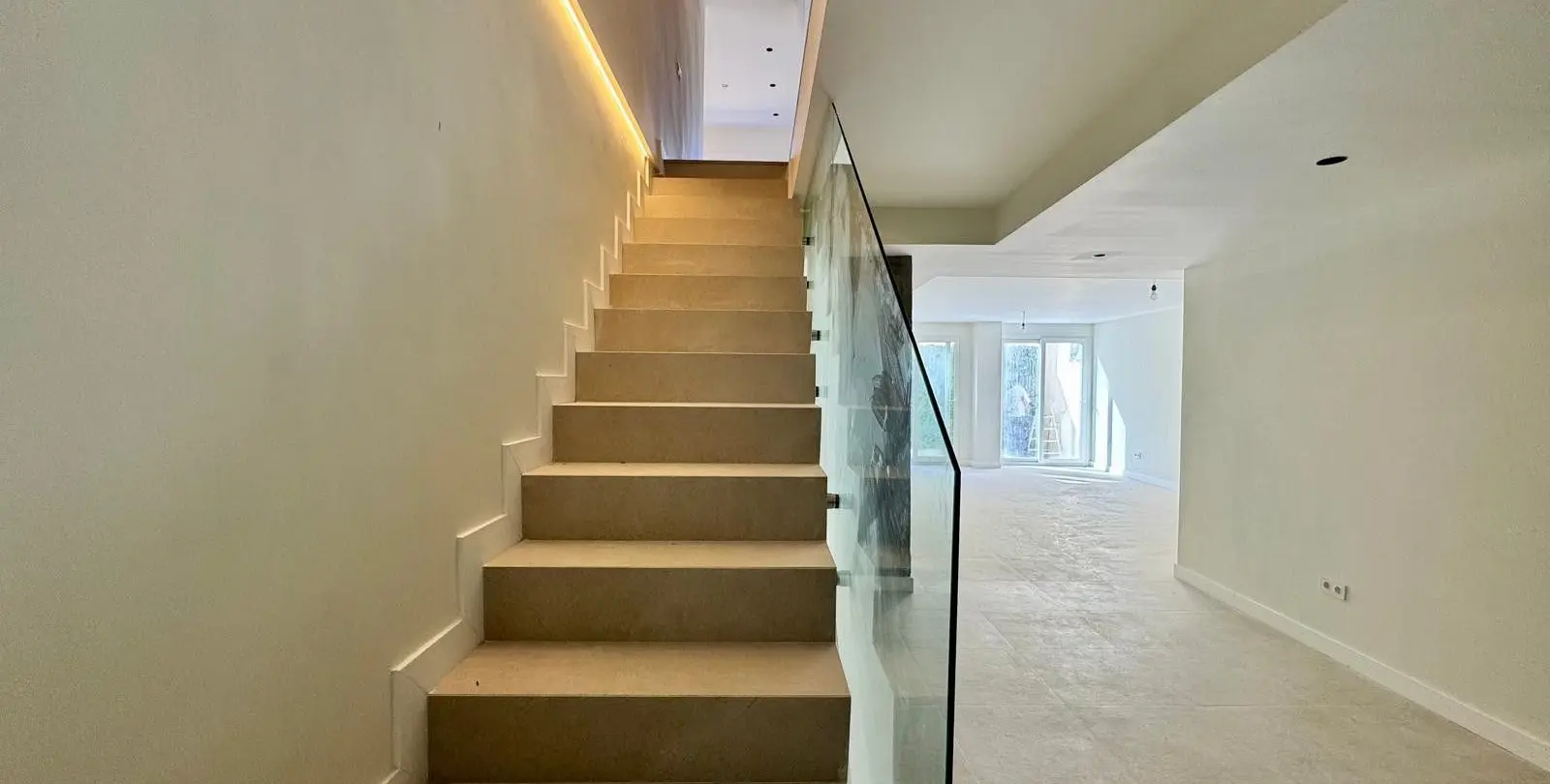 Sale of ground floor apartment in El Ejido 10