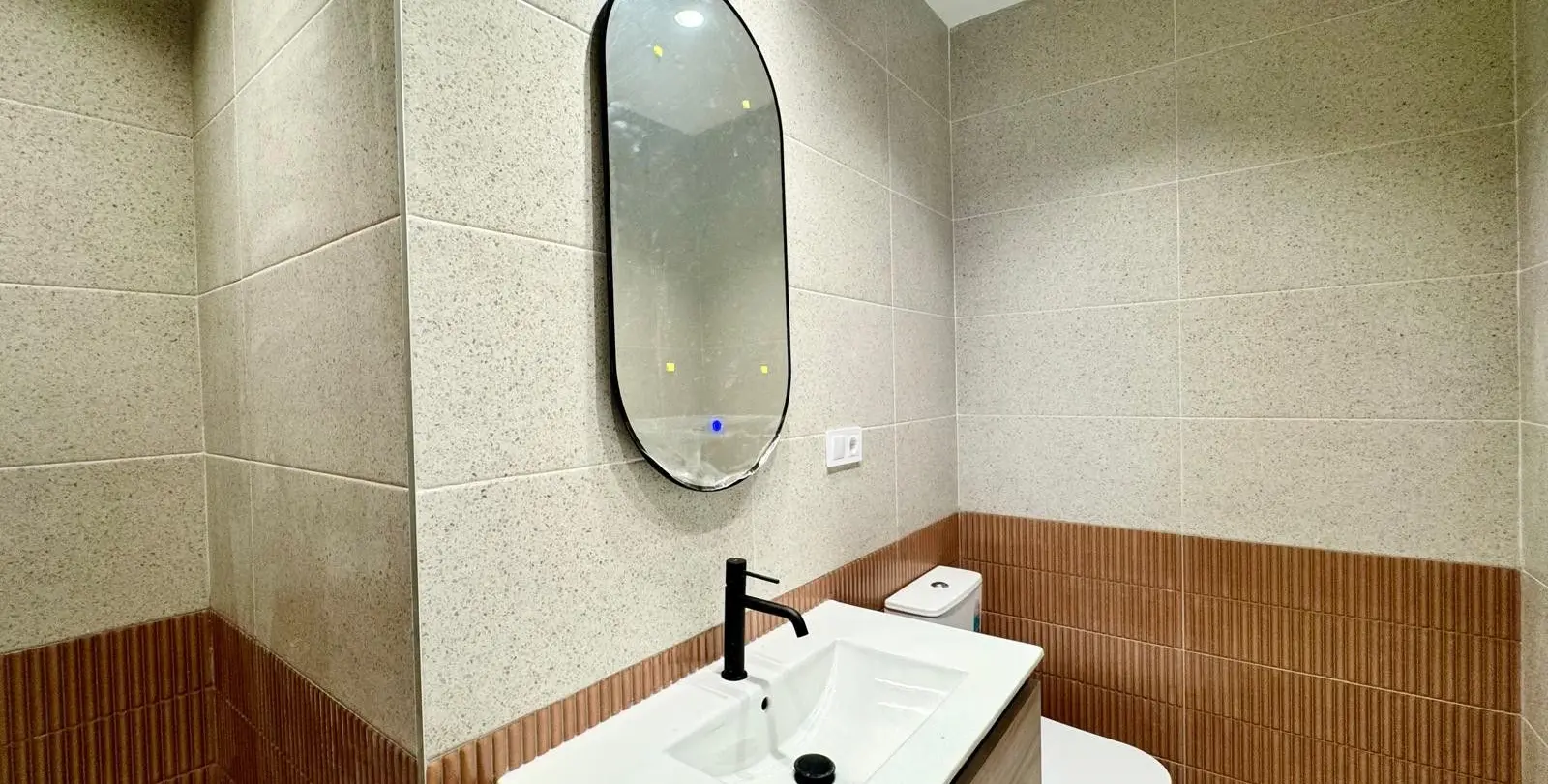 Sale of ground floor apartment in El Ejido 26