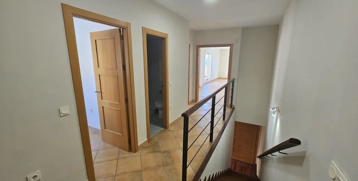 Venta de adosado en La Cala 21