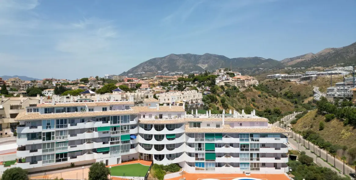 Продажа апартаментов на среднем этаже в Torreblanca 7