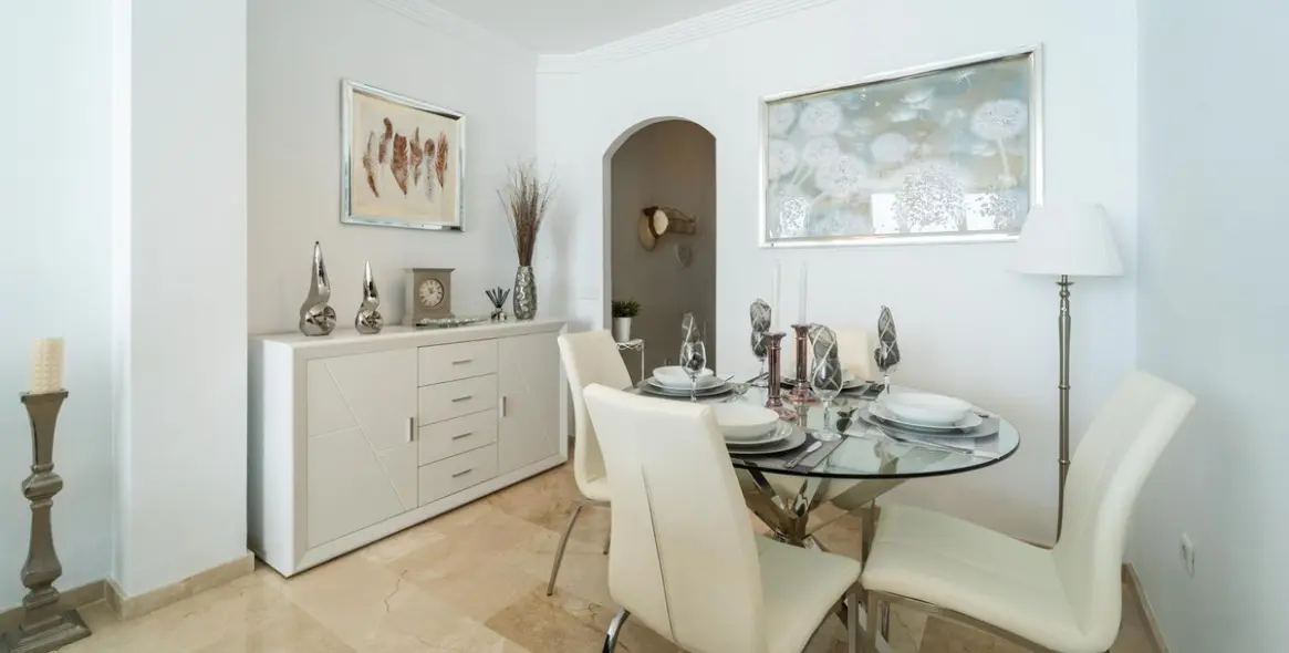Продажа апартаментов на среднем этаже в Torreblanca 9