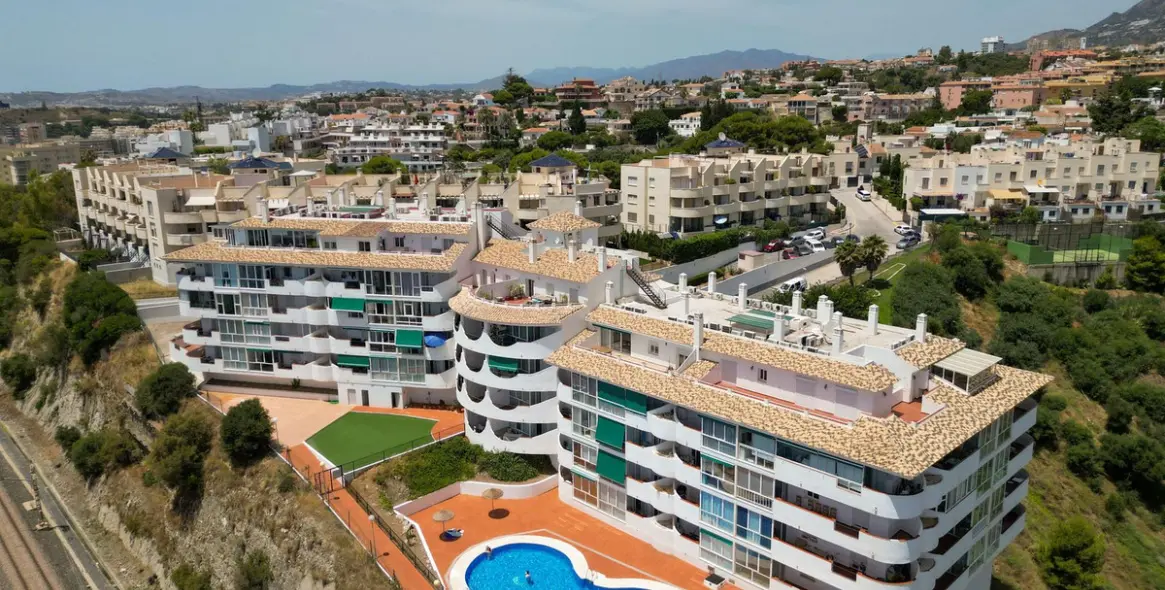 Продажа апартаментов на среднем этаже в Torreblanca 44