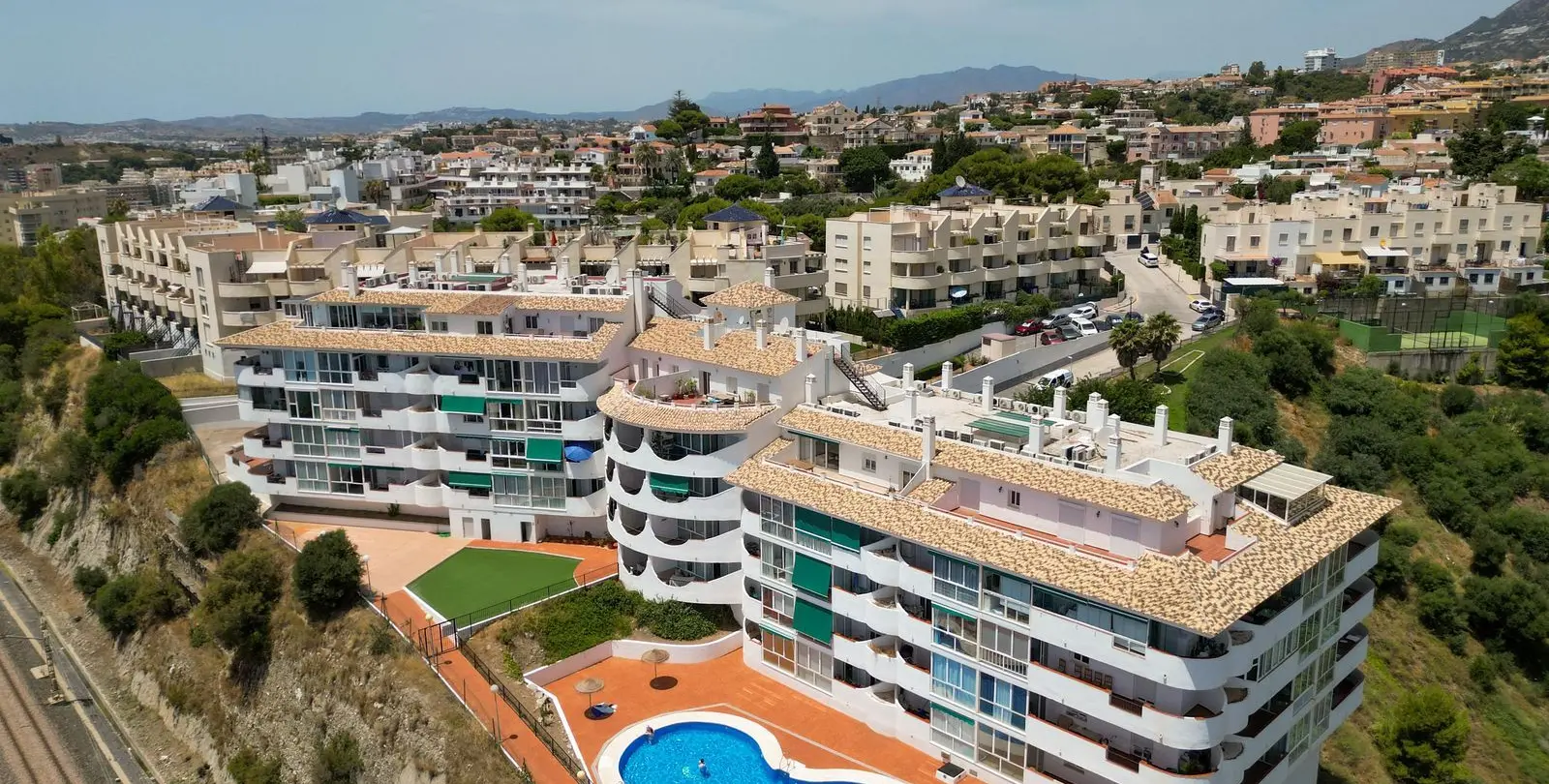 Venta de apartamento en planta media en Torreblanca 36