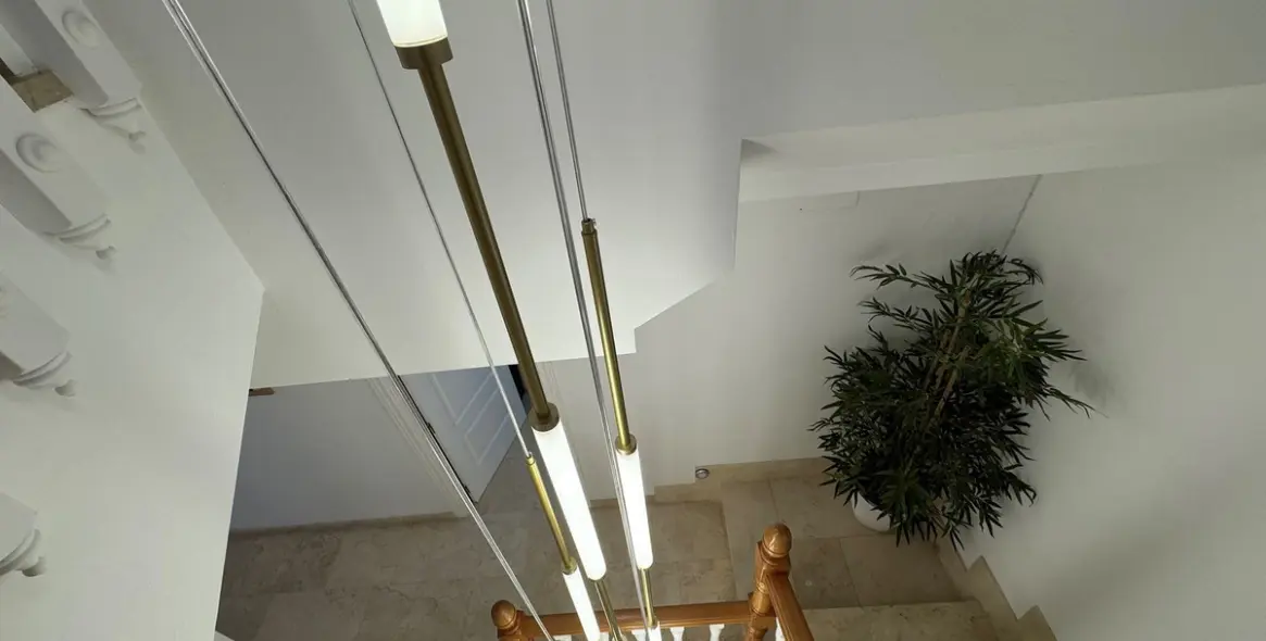 Sale of townhouse in Calahonda 13