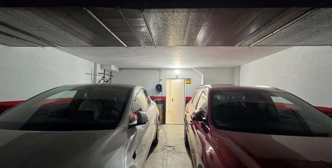 Sale of townhouse in Calahonda 27
