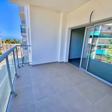 Venta de apartamento en planta media en Benalmadena Costa