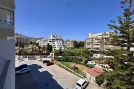 Image 6 thumb