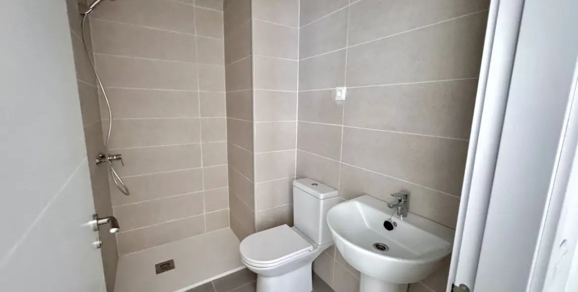 Продажа апартаментов на среднем этаже в Benalmadena Costa 12