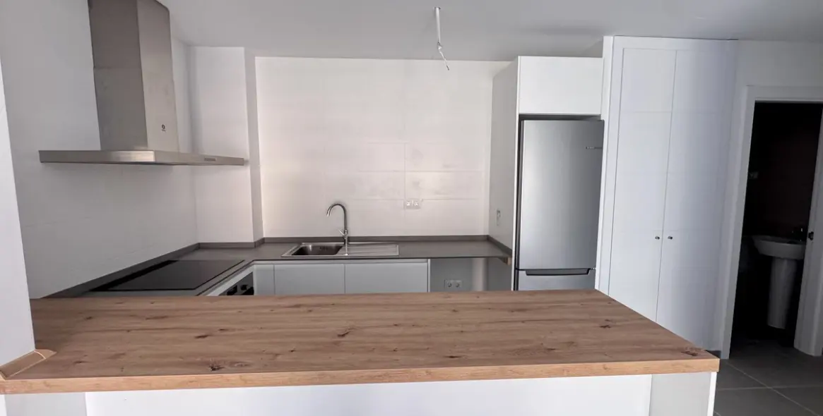 Продажа апартаментов на среднем этаже в Benalmadena Costa 14