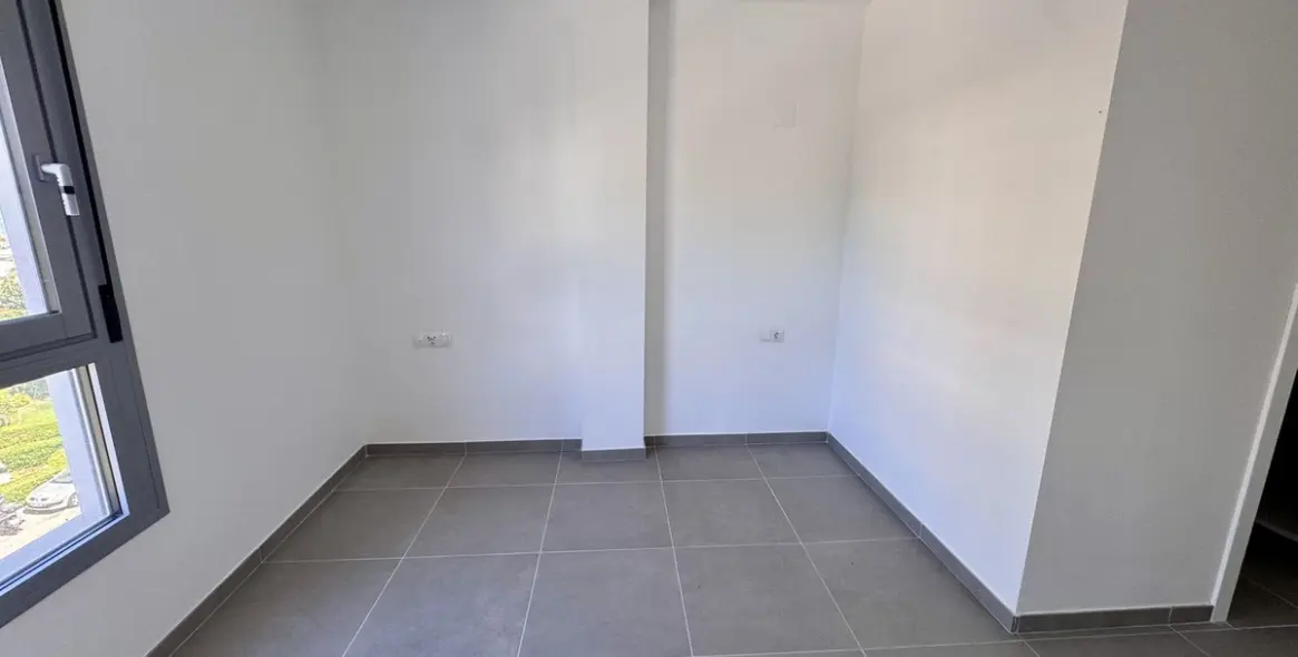 Продажа апартаментов на среднем этаже в Benalmadena Costa 25