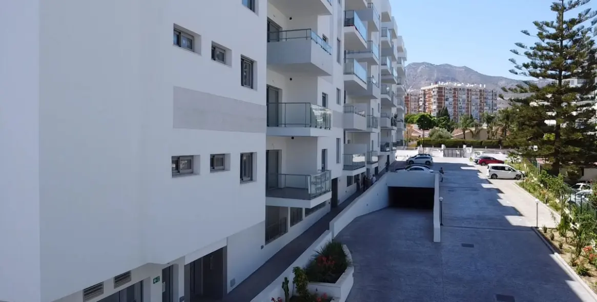 Продажа апартаментов на среднем этаже в Benalmadena Costa 64