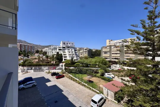 Image 6 thumb
