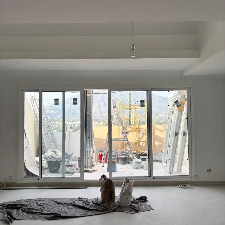 Sale of penthouse duplex in Nueva Andalucía