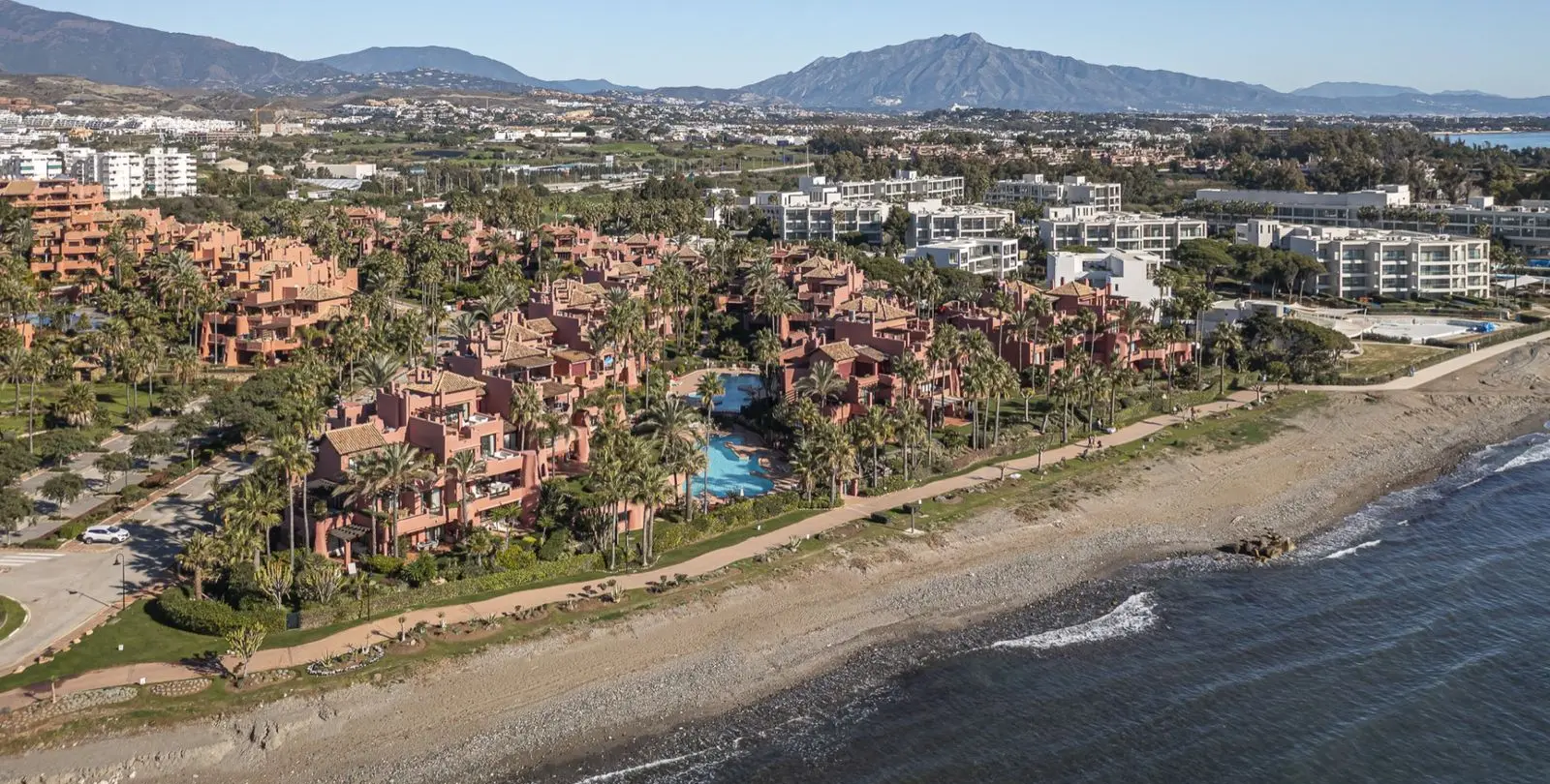 Продажа апартаментов на первом этаже в Estepona 19