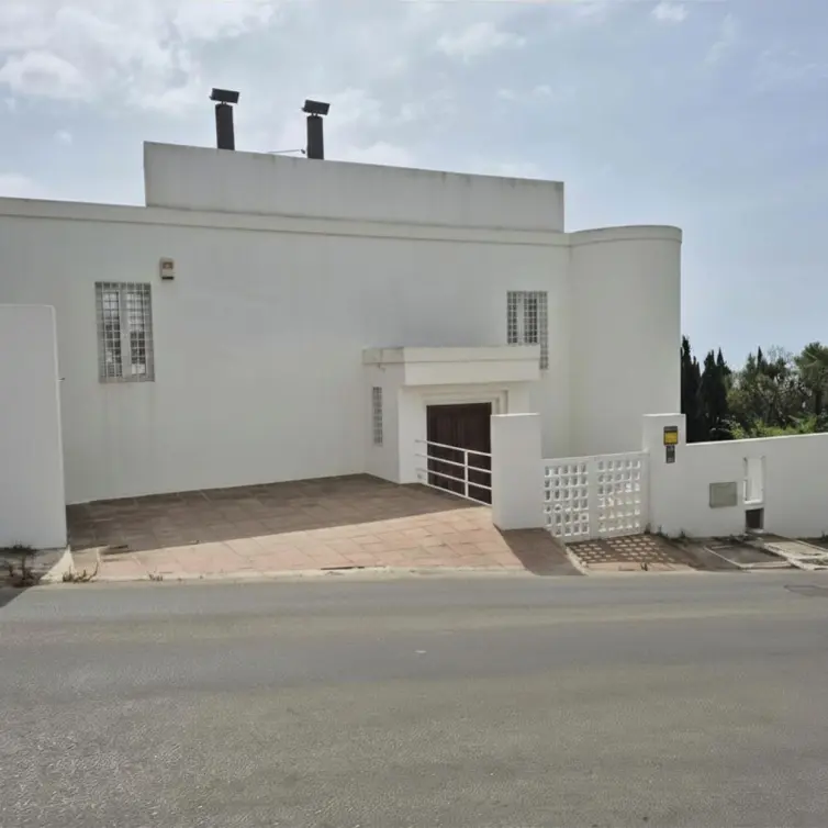 Продажа  отдельно стоящей виллы в Campo Mijas