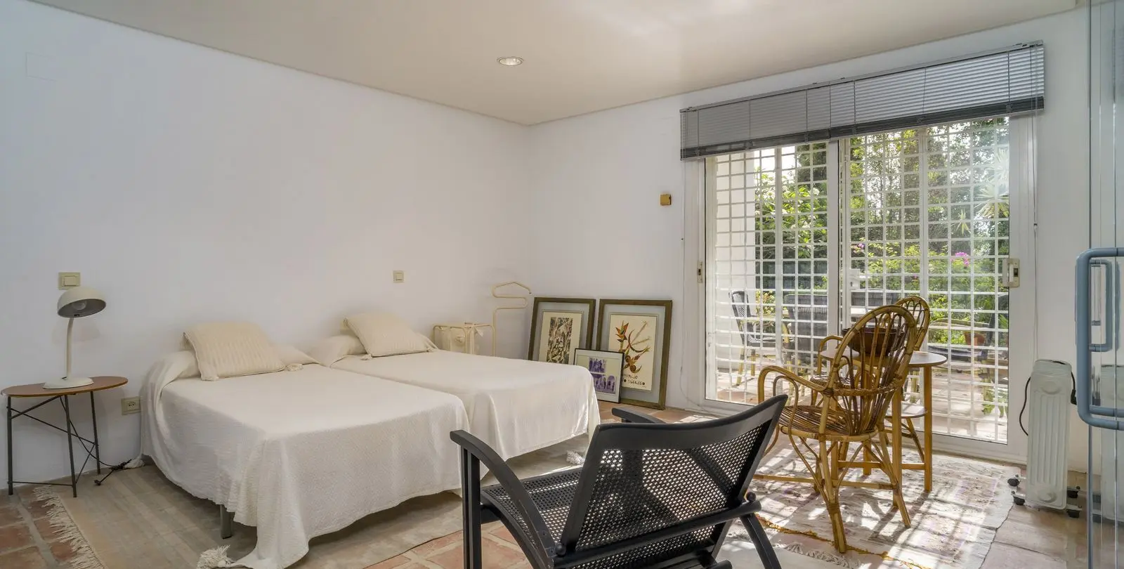 Продажа  отдельно стоящей виллы в Campo Mijas 25