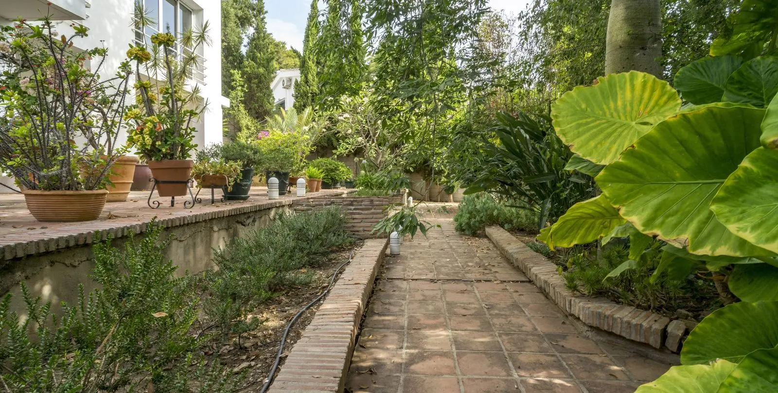 Продажа  отдельно стоящей виллы в Campo Mijas 32