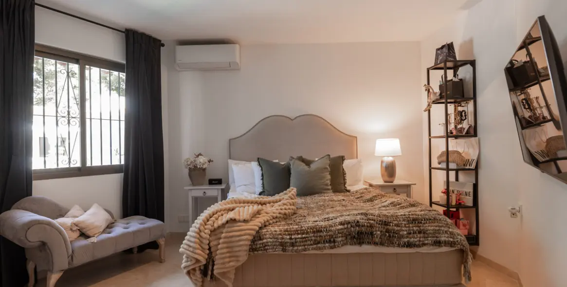 Venta de villa independiente en Sierrezuela 6