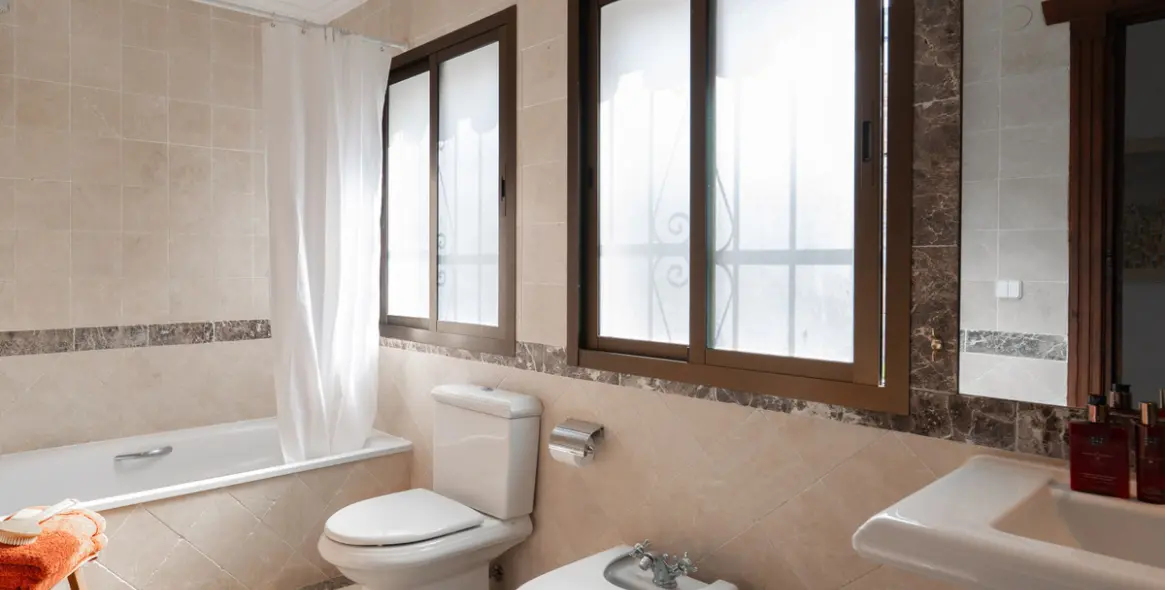 Venta de villa independiente en Sierrezuela 7